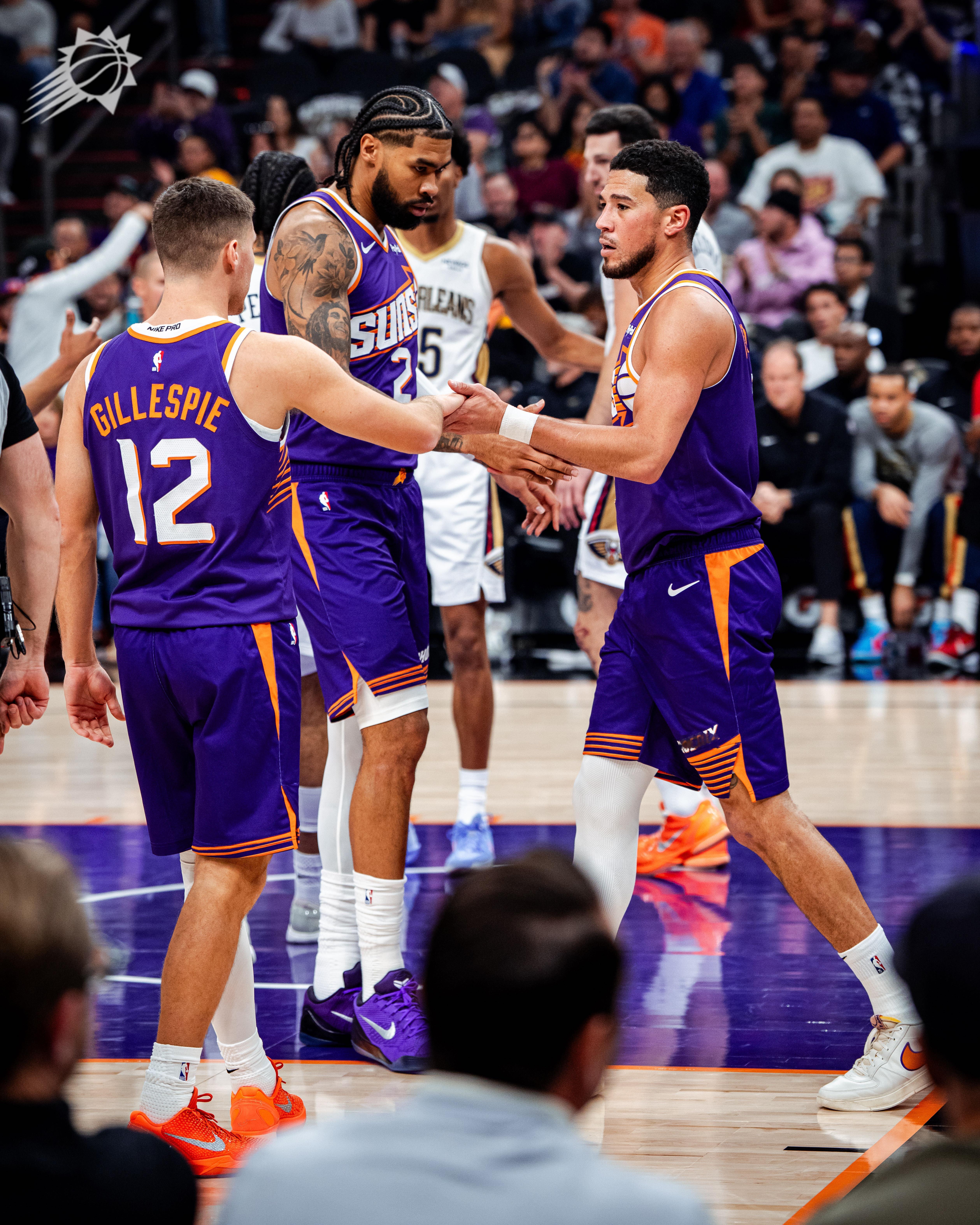 ☄️🔒全面封锁🔒☄️第三节过半，太阳坚强的团队防守，将鹈鹕限制到只得到54分