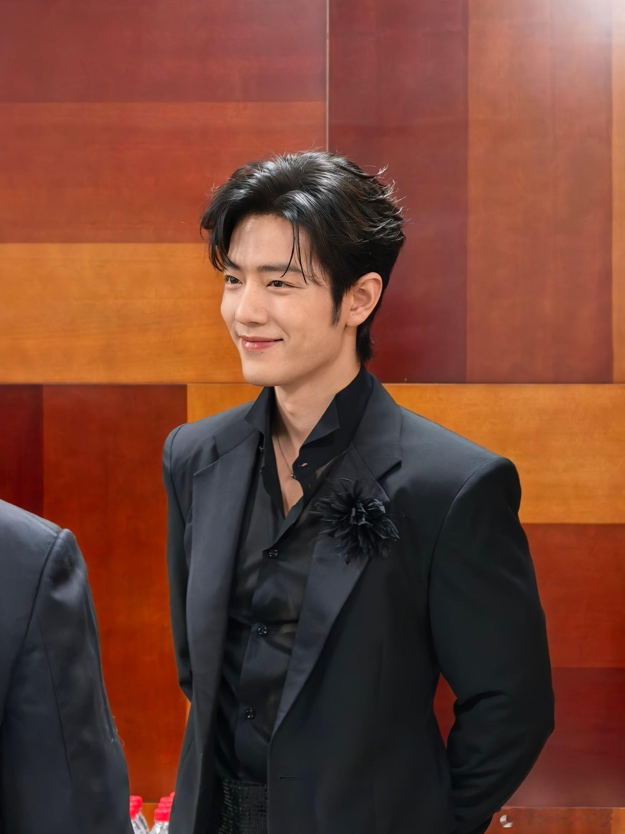 肖战大影节生图帅 