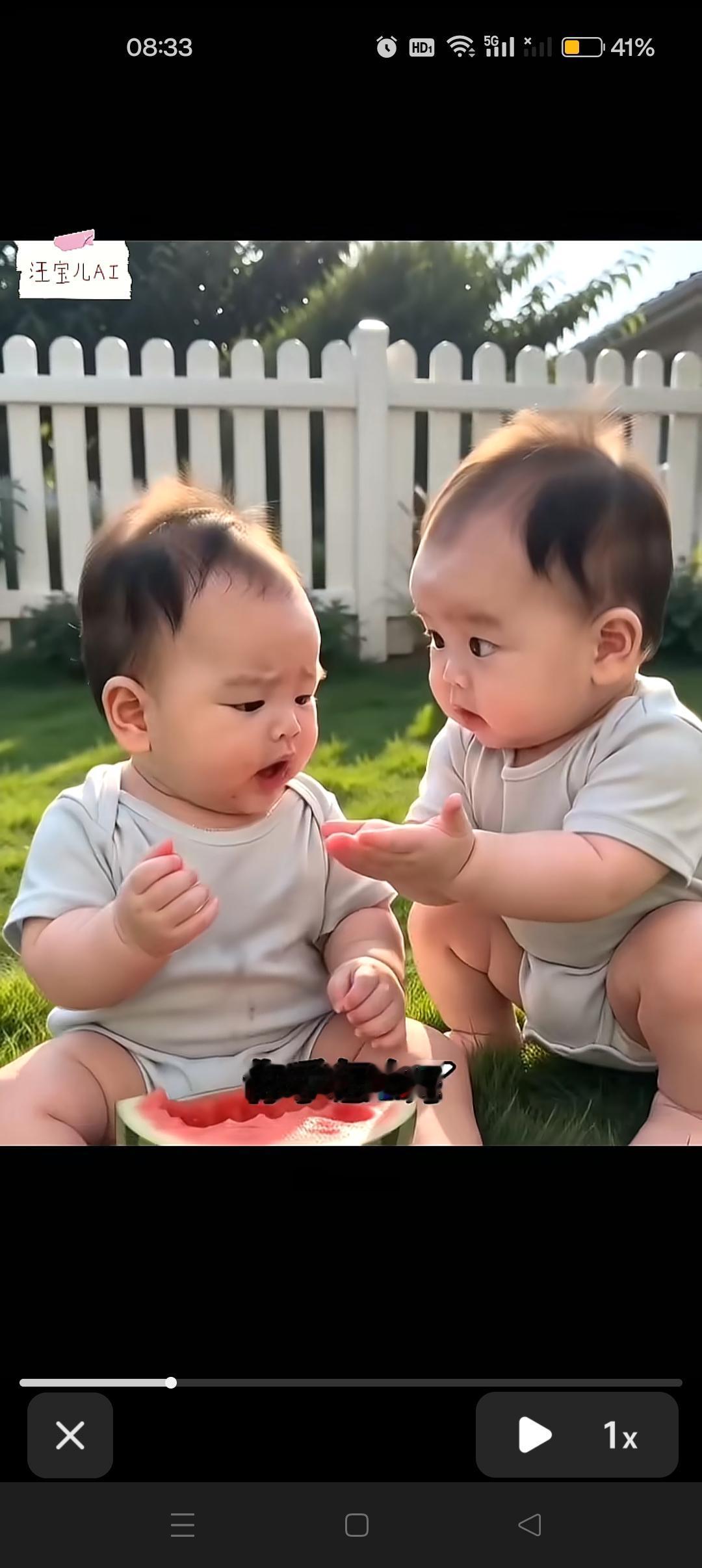 可爱的大壮来咯！😍宝宝的笑容太有感染力啦！👍


估计小汪宝以后比他爸妈，奶