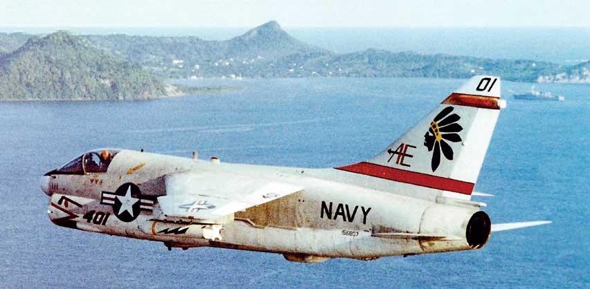 1983年10 月美国入侵格里纳达期间，美国海军A-7A