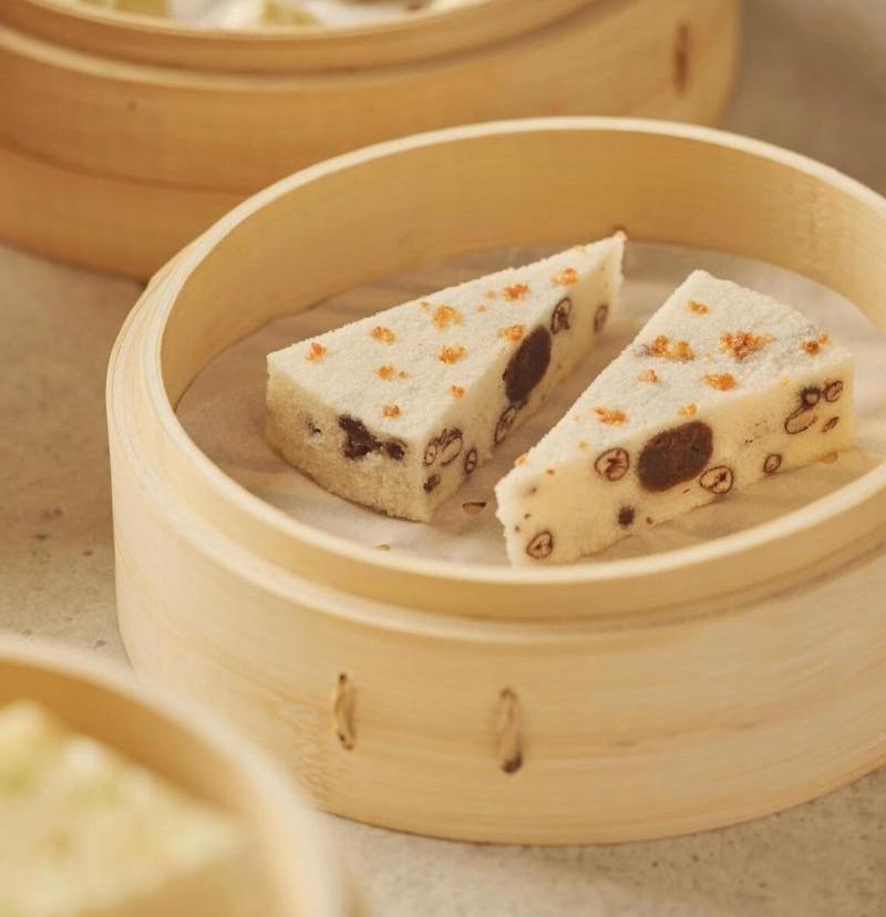 人间烟火，最抚凡人心
 
别用宏大的道理，
为难普通的自己。
 
烦恼交给天地，