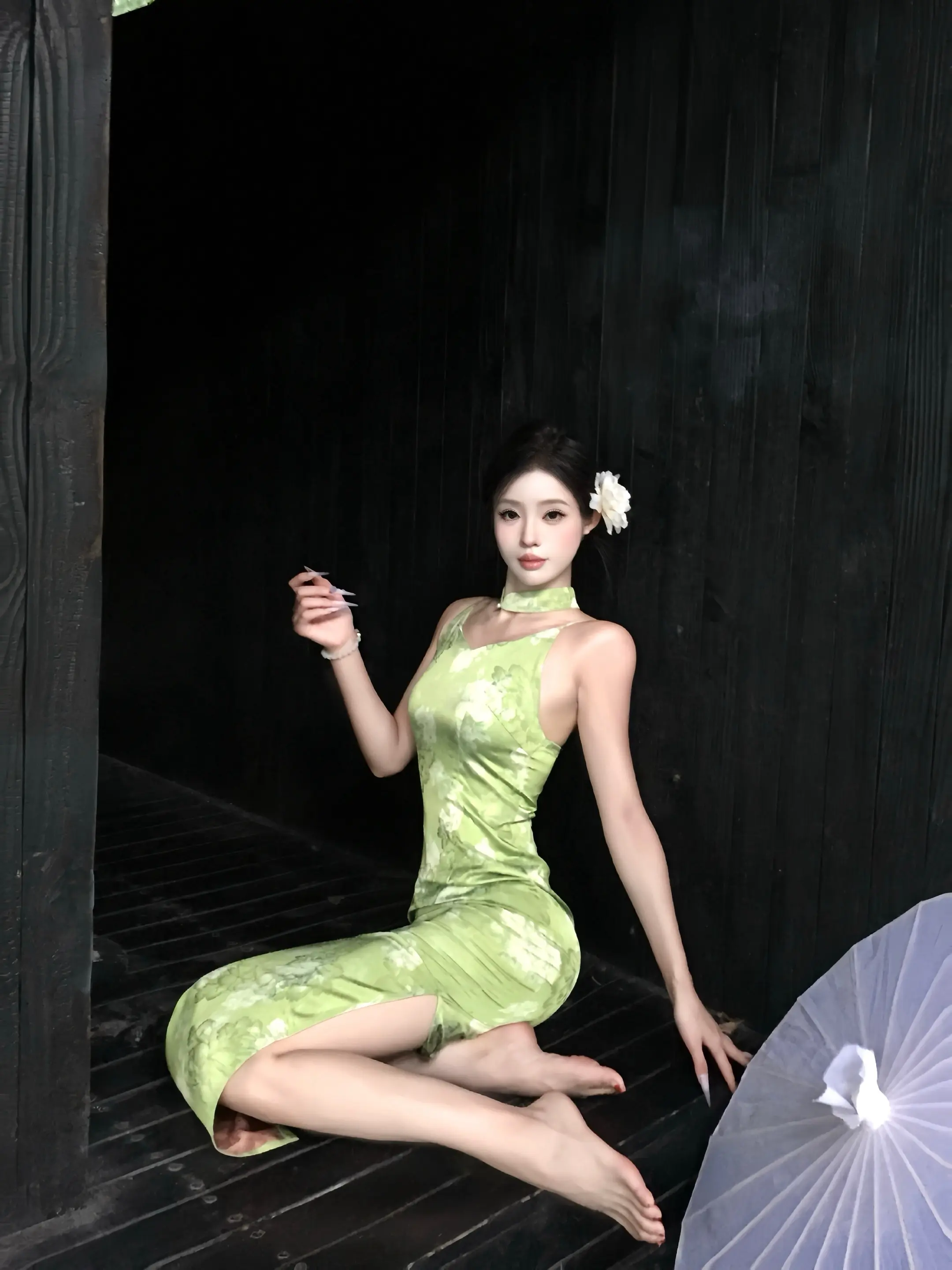 青。