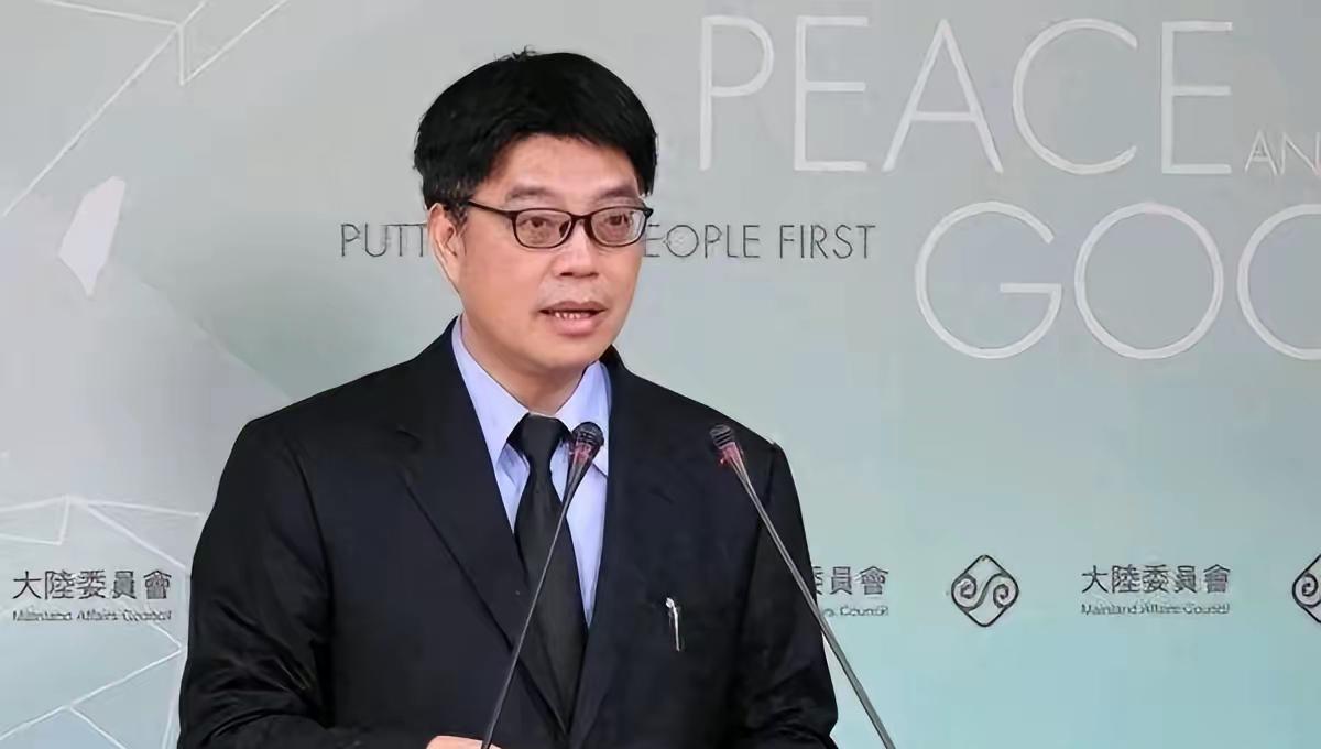 岛内“陆委会”态度非常的硬！在我们再次把两人纳入“台独”顽固名单之后，“陆委会”