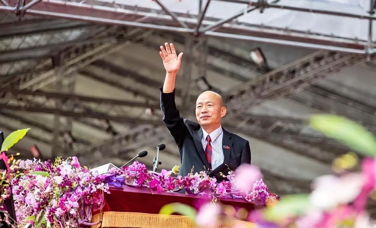 韩国瑜剑指“台独”要害：逼赖清德改弦更张，民进党集体破防慌了阵脚
 
近期，韩国