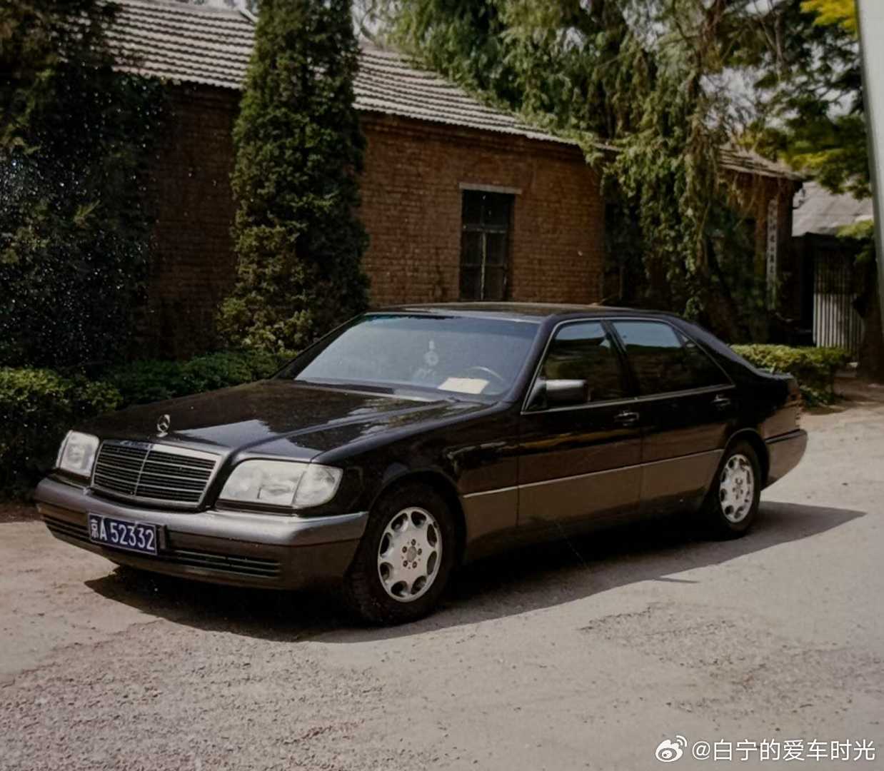三十年前，老爸作为单位的司机把一众进口好车带到了我身边，让我成为了车迷，三十年后