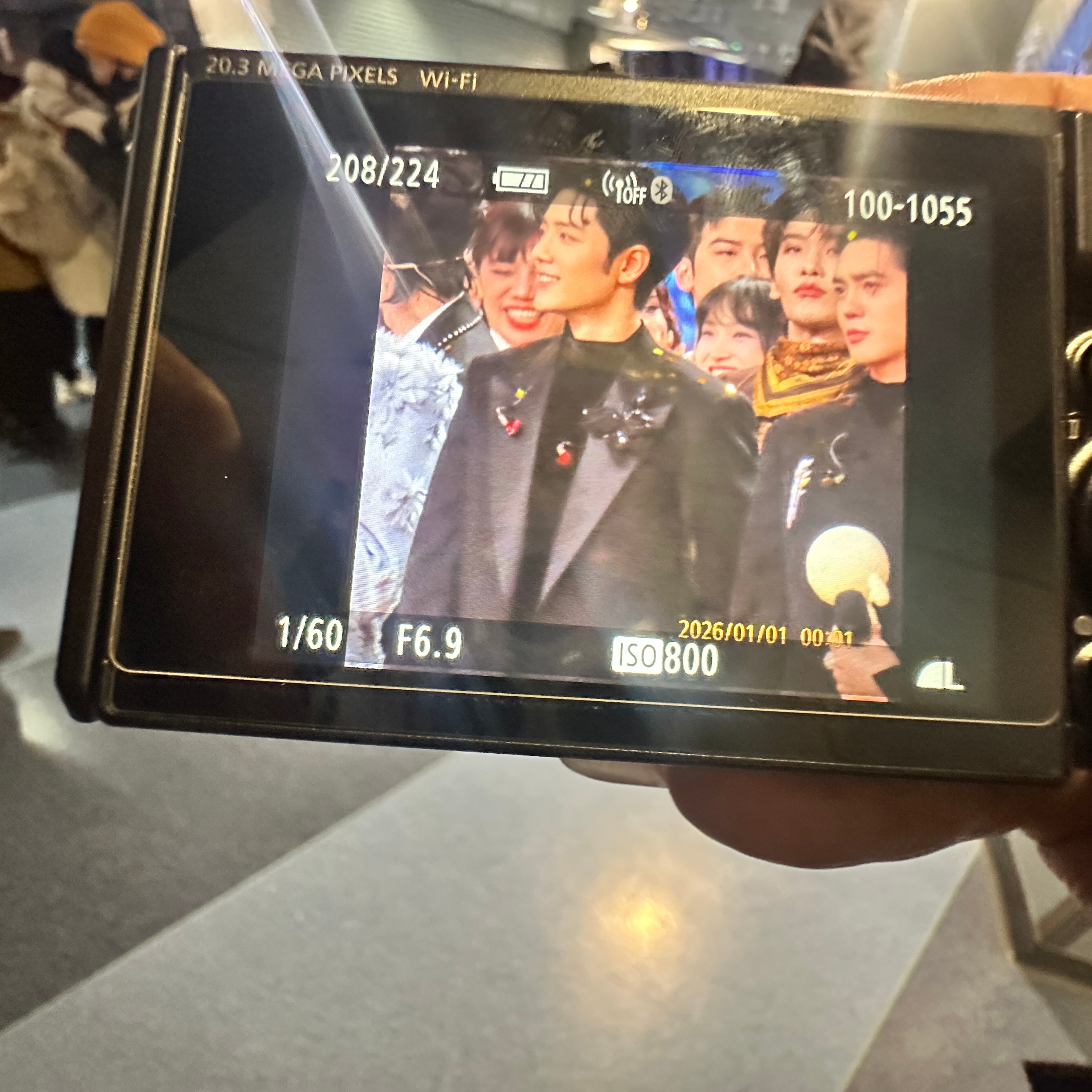 又翻出来跨年拍的照片回味完全零妆感最美东亚人 