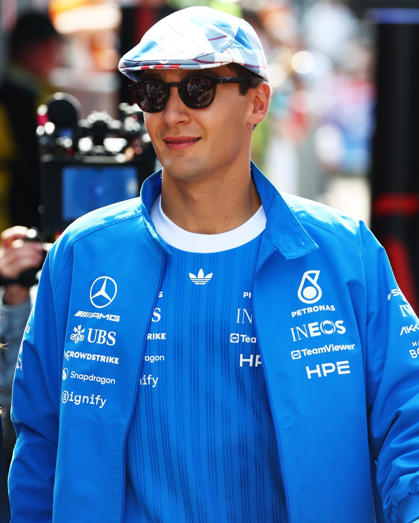 F1官号盘点围场时尚George部分©️F1乔治拉塞尔 🩵 GR63消息速递 
