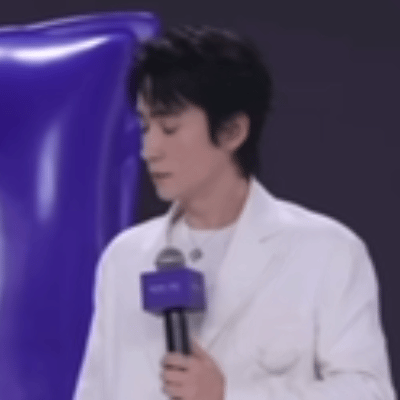 中午好哇~一觉睡到现在好爽[馋嘴][馋嘴] 