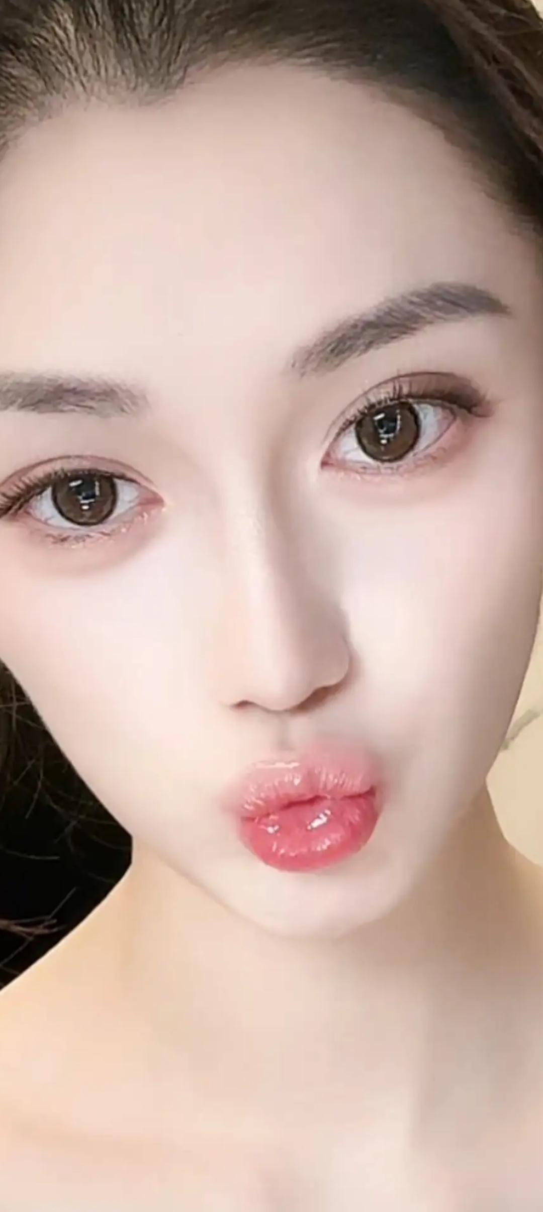 这张图片看起来有点奇怪。