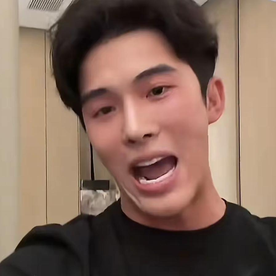 韩安冉堪称“前任终结者”，最惨的莫过于泽西。她承诺给对方盖房，却在地基刚平就“没