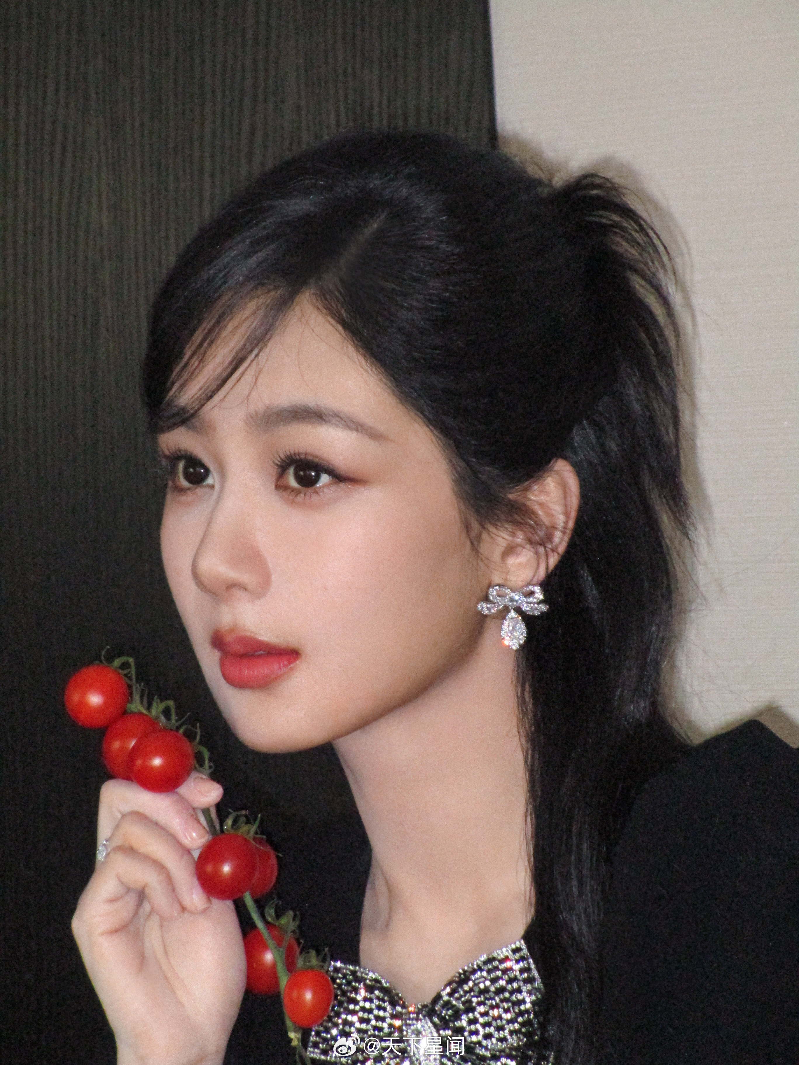 杨紫 
