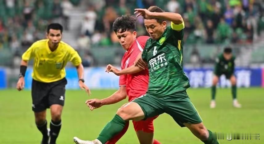 补时被绝杀，北京国安亚冠提前一轮出局

在今晚刚刚结束的亚冠二级联赛E组第五轮的