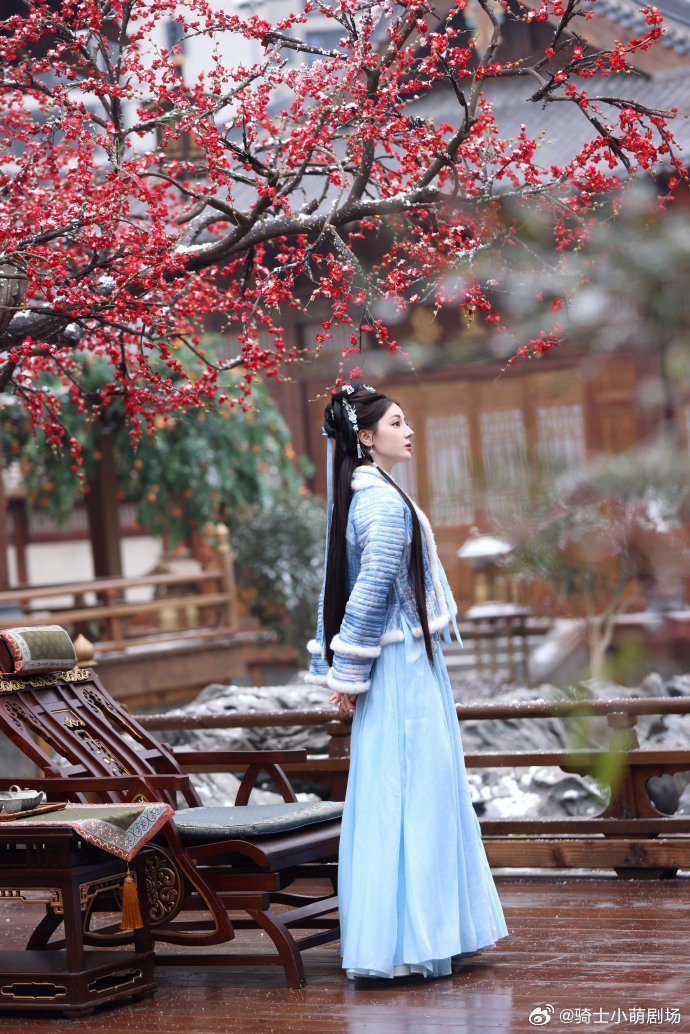 迪丽热巴回应腾讯视频腾讯视频在线辟谣贺思慕鬼话热巴霸气回应不靠讲道理当灵主，搭档