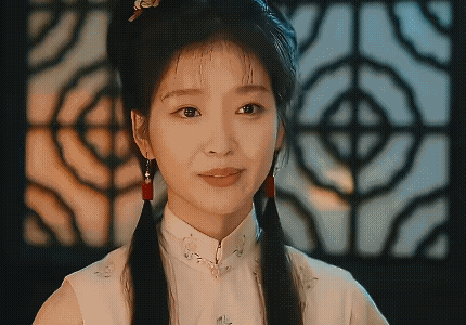 《玉茗茶骨》原来纨纨一直是装傻的，怪不得每次关键时刻都可以助荣善宝一臂之力！荣善