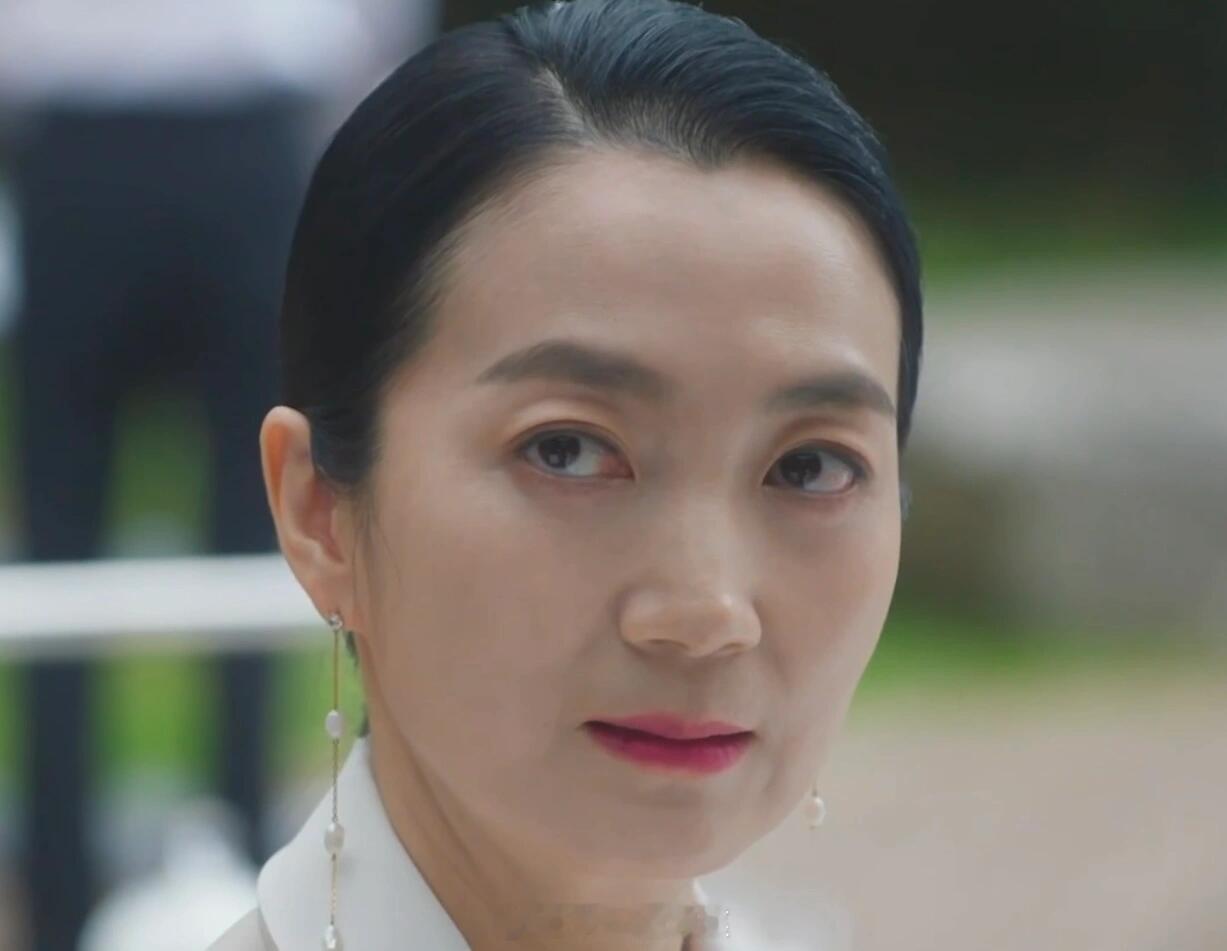 终于想起来媒婆像谁了……是你吗静白师太[融化]#眼泪女王# ​​​