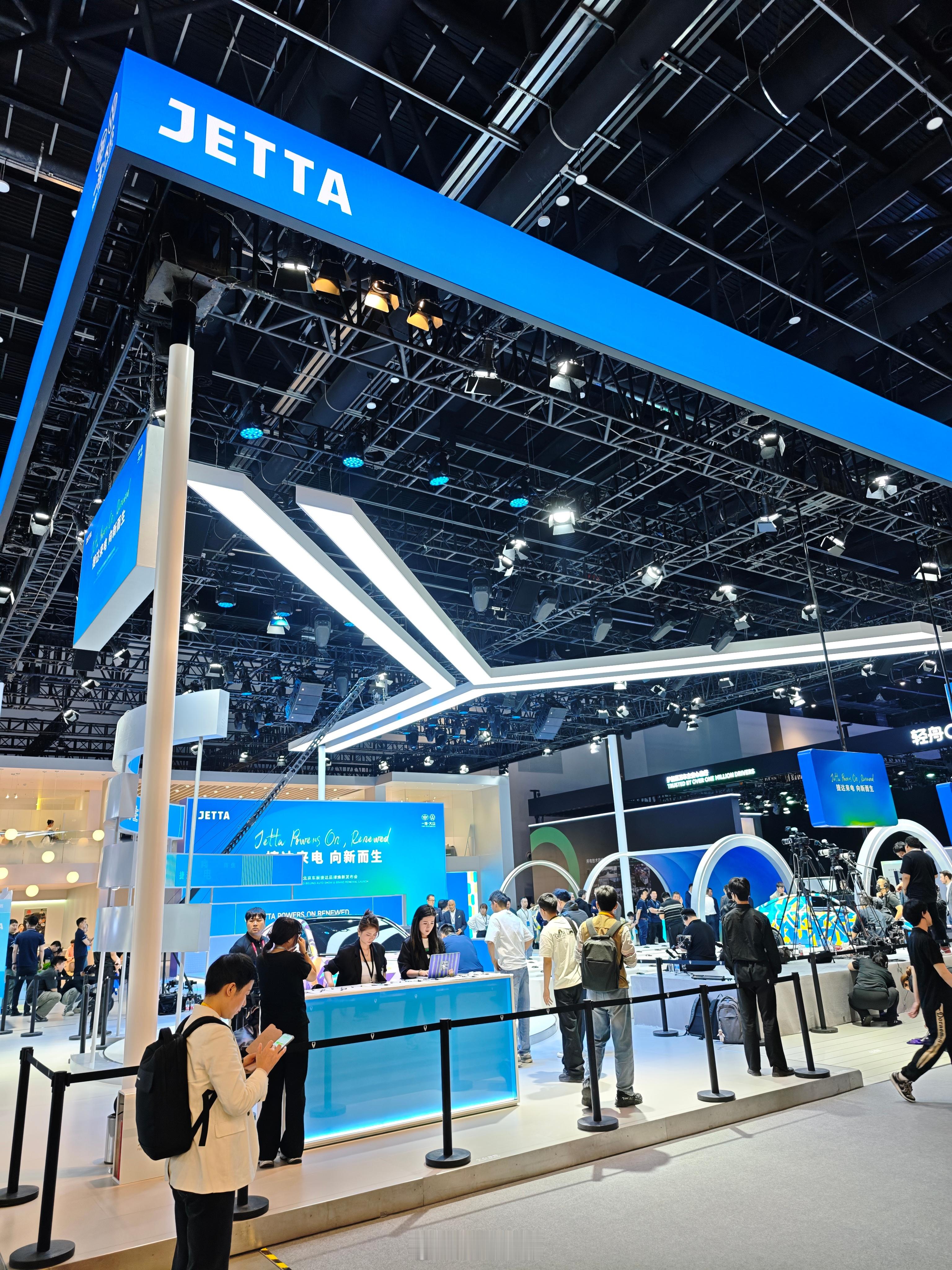 顺利进场，开始干活2026北京车展 这就是北京车展