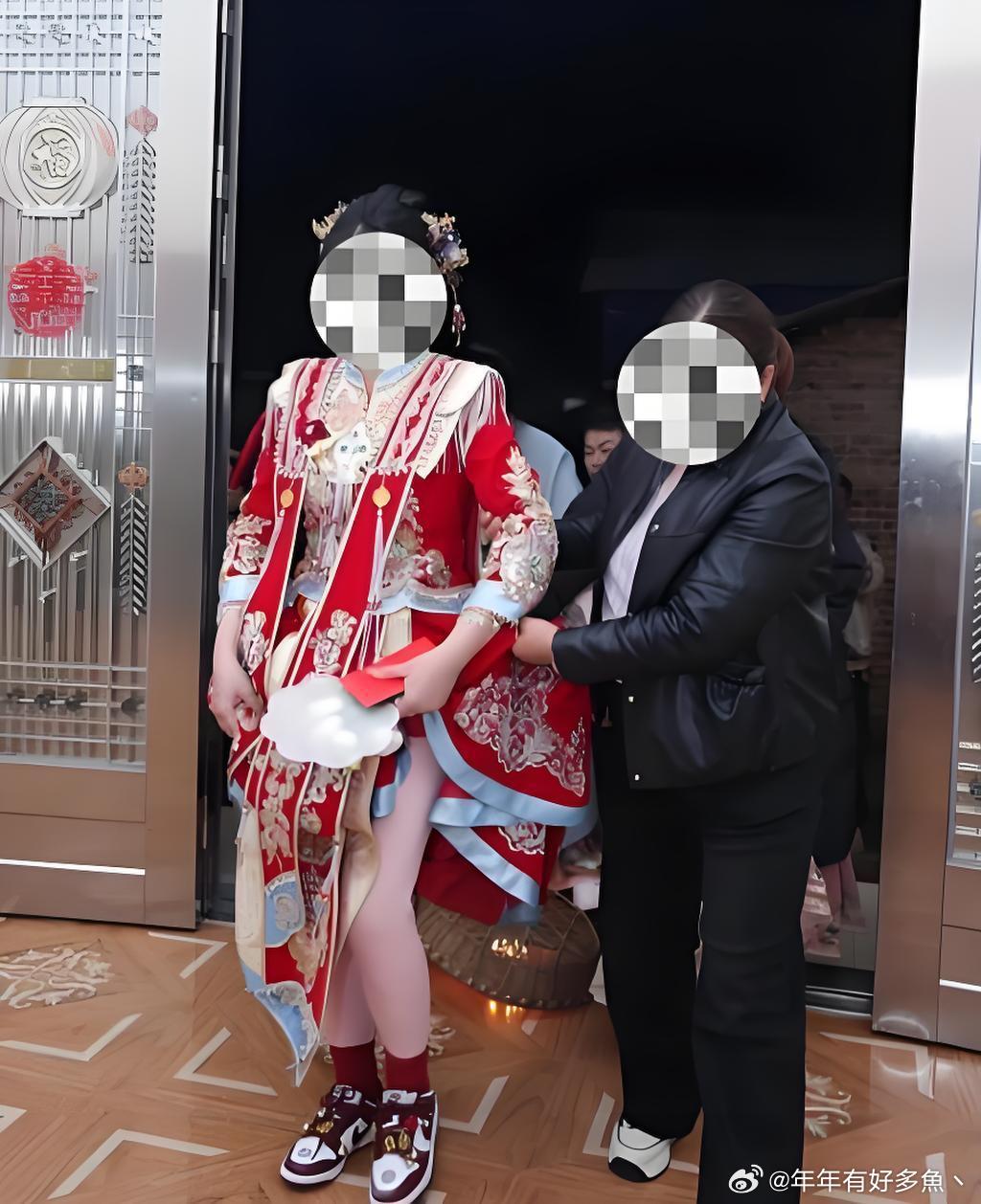 婚礼结束后新娘拿到底片看天都塌了吧 