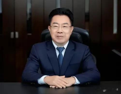 深夜重磅！中原银行前掌门徐诺金落马，金融圈反腐再掀风暴！

突发！金融圈反腐斗争