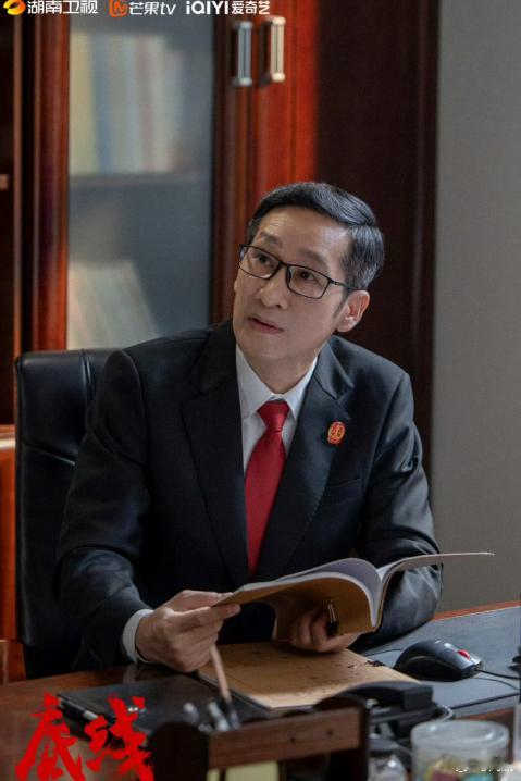 王劲松工作室辟谣 我就说王劲松老师不可能去演短剧嘛！王老师一直都在专注演戏，用一