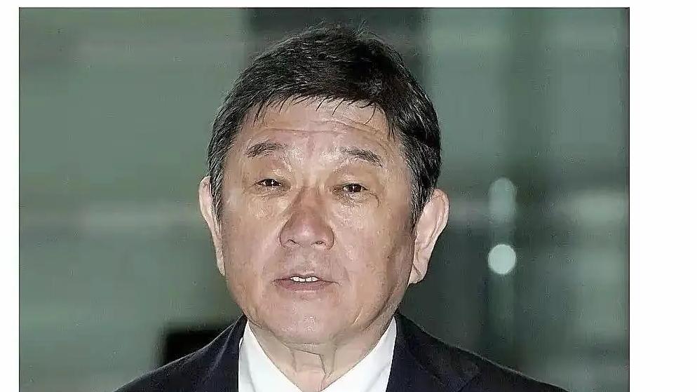 大国博弈定走向，日本外交被迫转向藏深层考量
 
5月18日，日本外相茂木敏充公开