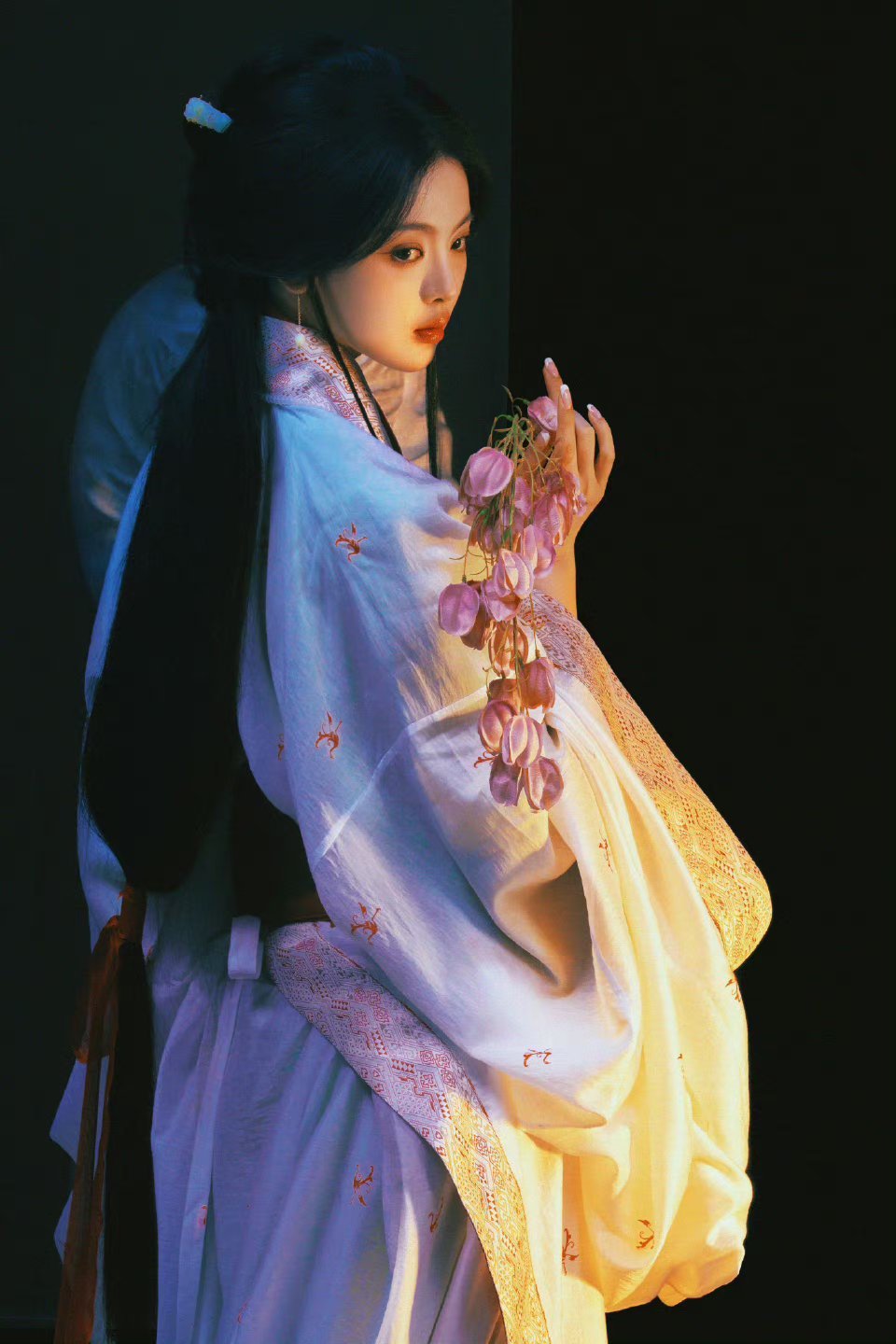 #杨超越画中仙#杨超越这套写真好像古画中走出来的仙子[可怜] ​​​