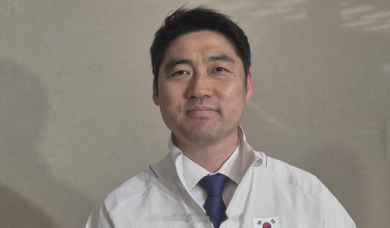 韩国羽毛球协会正式允许国家队选手签署个人用品赞助合约因巴黎奥运金牌得主安洗莹爆料