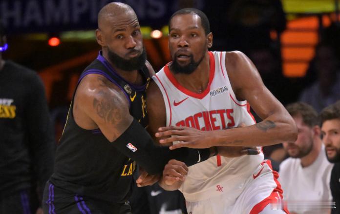 近日，前NBA球员乔·约翰逊在《Nightcap》节目中谈到了杜兰特。约翰逊表示