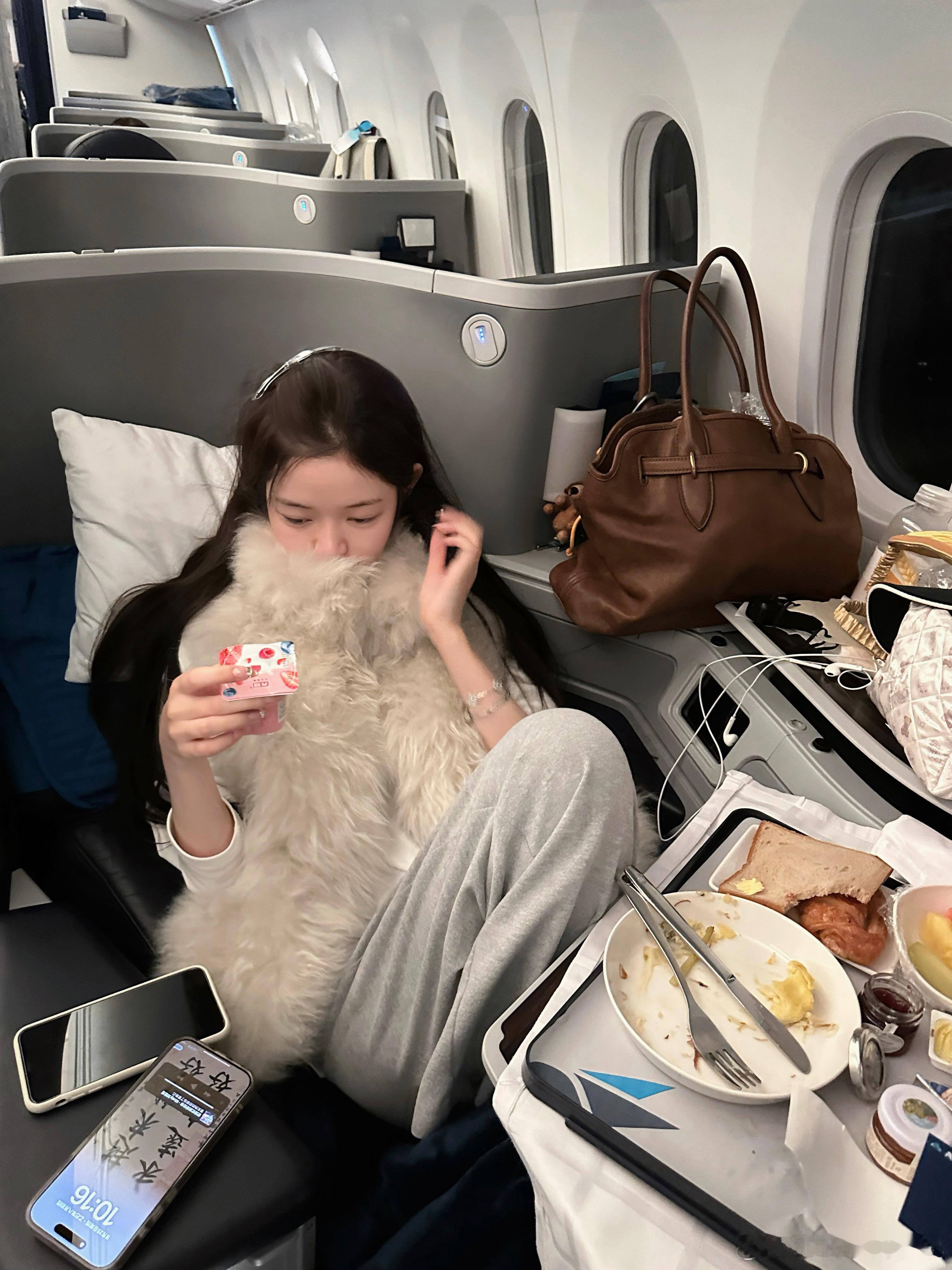 到埃及了 不知道这辈子还会不会再来的地方下期是周年庆 NN’s的第三年咯 时间好
