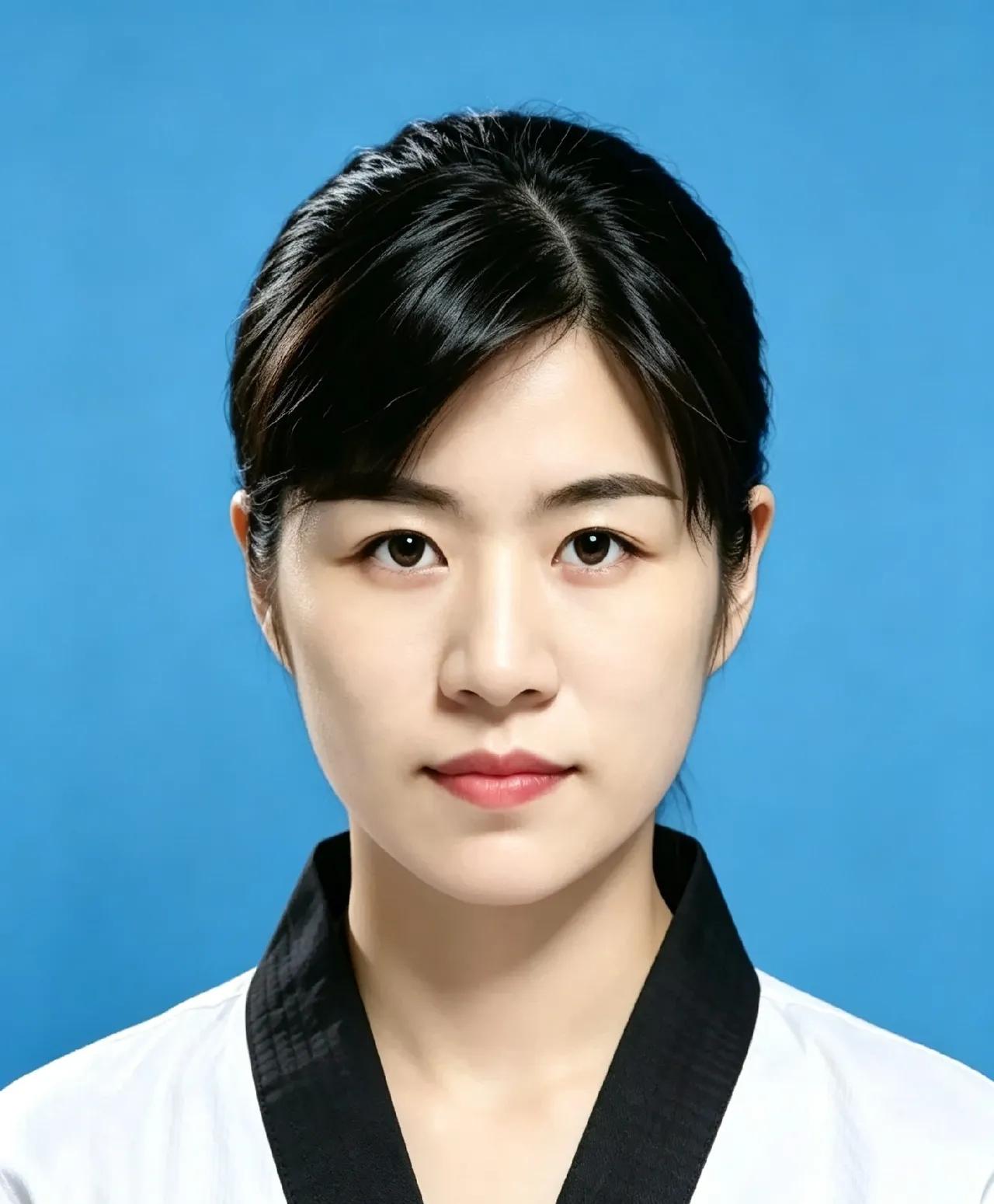 祝林芳，女，汉族，1982年9月生，河南安阳滑县八里营镇祝庄村人，中共党员。19