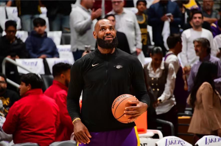 NBA巨星勒布朗·詹姆斯的赛季刚刚落下帷幕，谁能料到另一位"勒布朗·詹姆斯"竟以