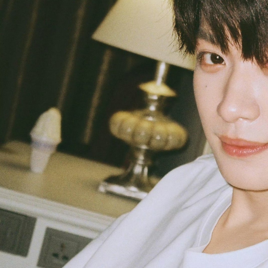 拍完照奖励自己吃冰激凌🍦 