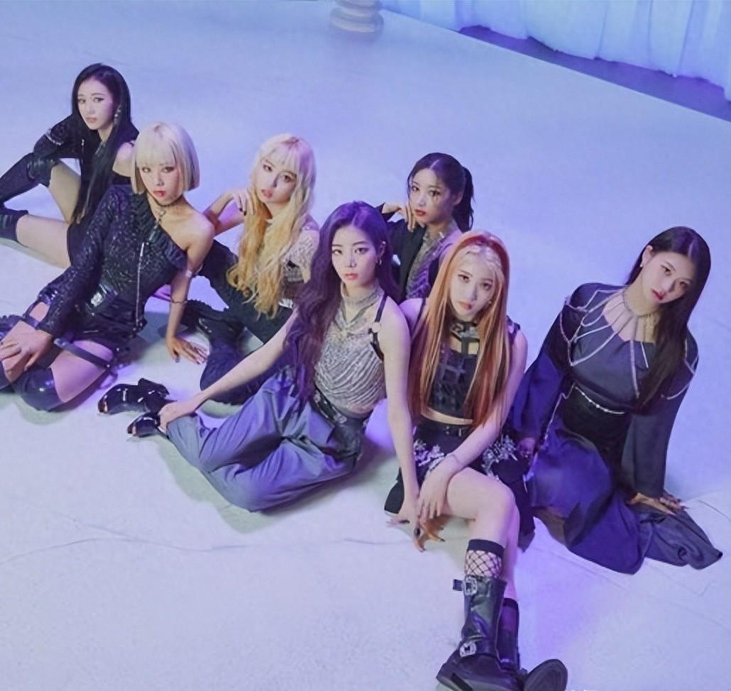 什么情况？PURPLE KISS解散了？
我去，刚看到这消息的时候都懵了 这团不