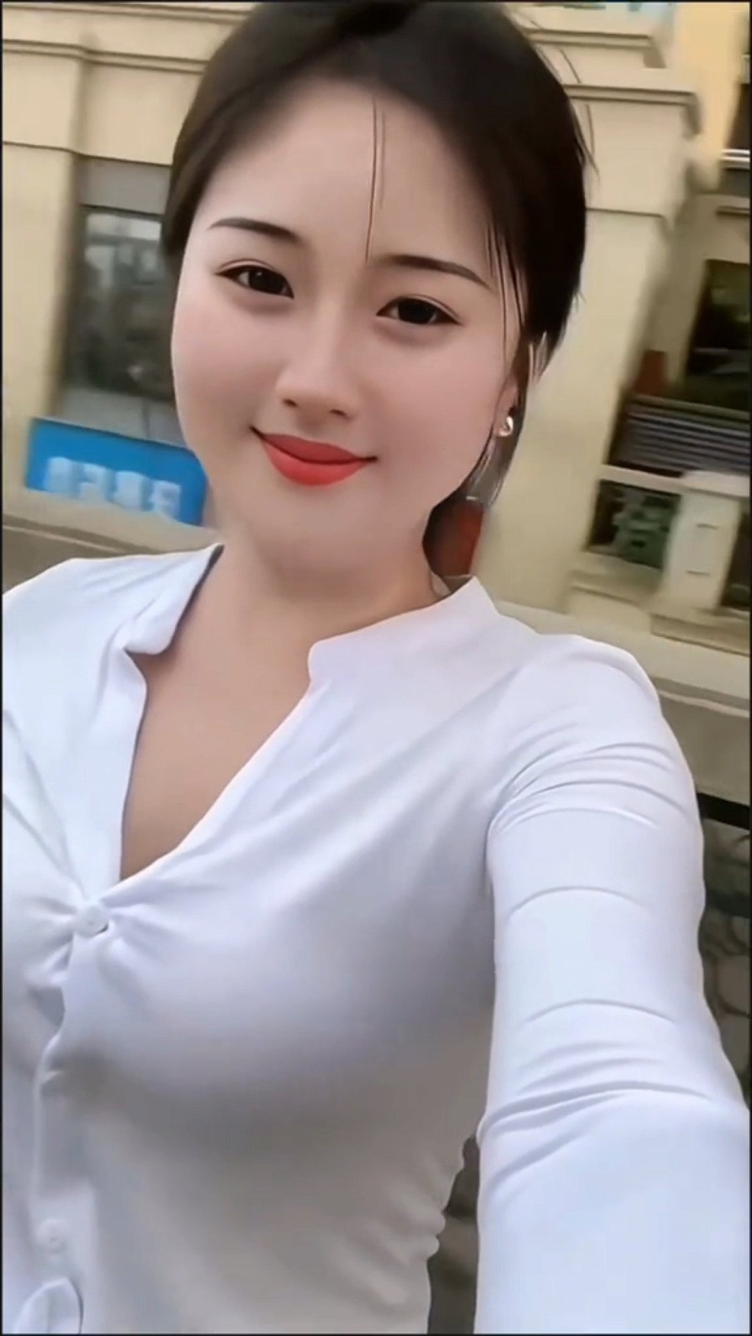 【转载】你人生中太晚明白的道理是什么？1、声如公鸭，狠毒之人。2、左撇子，脑子灵