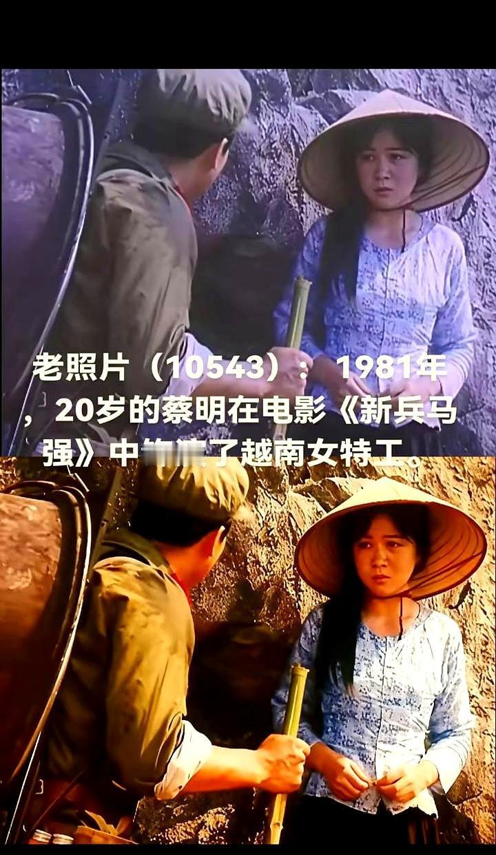 那年她拿枪的手在抖，镜头一开，观众只看见狠。
不是她不怕，是她知道，怕不能露，角
