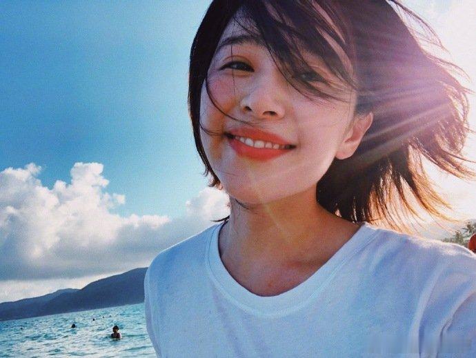 阚清子好勇 乘风2026 勇敢破圈，惊艳舞台时光画卷里！阚清子毅然告别熟悉轨迹，