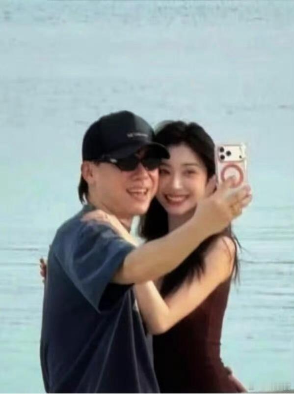 呃...这🍉保真吗内娱怎么感觉是在换乘恋爱，来回都是这些人组合