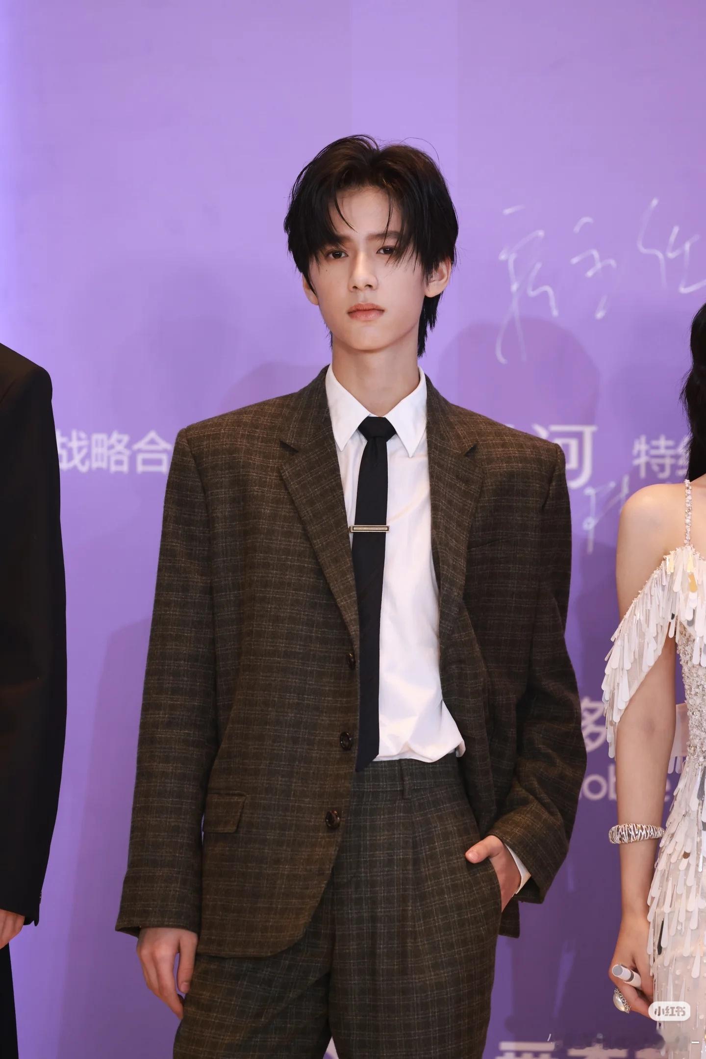 林子烨 从男孩变成男人了