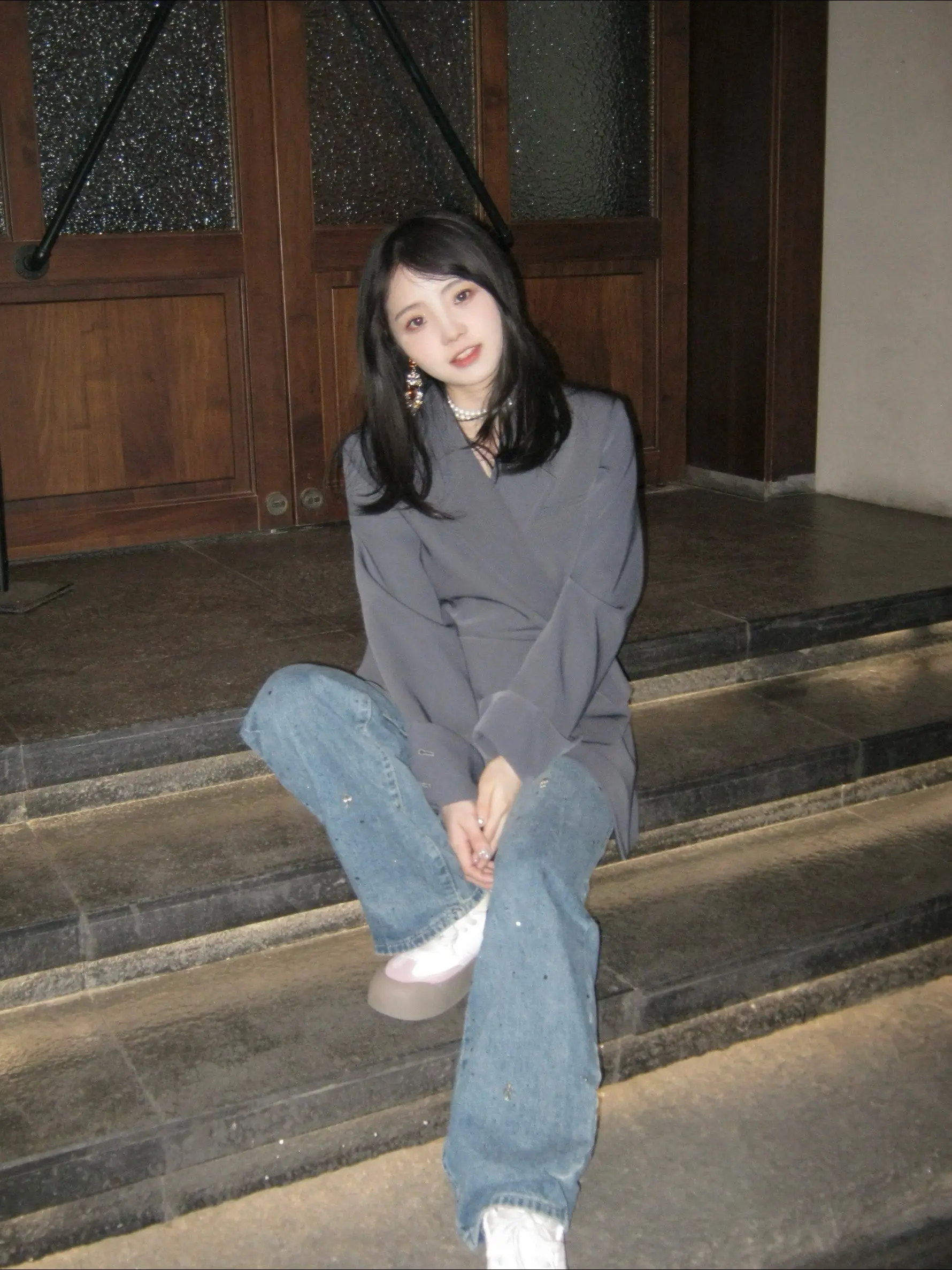 你看着我眼睛。