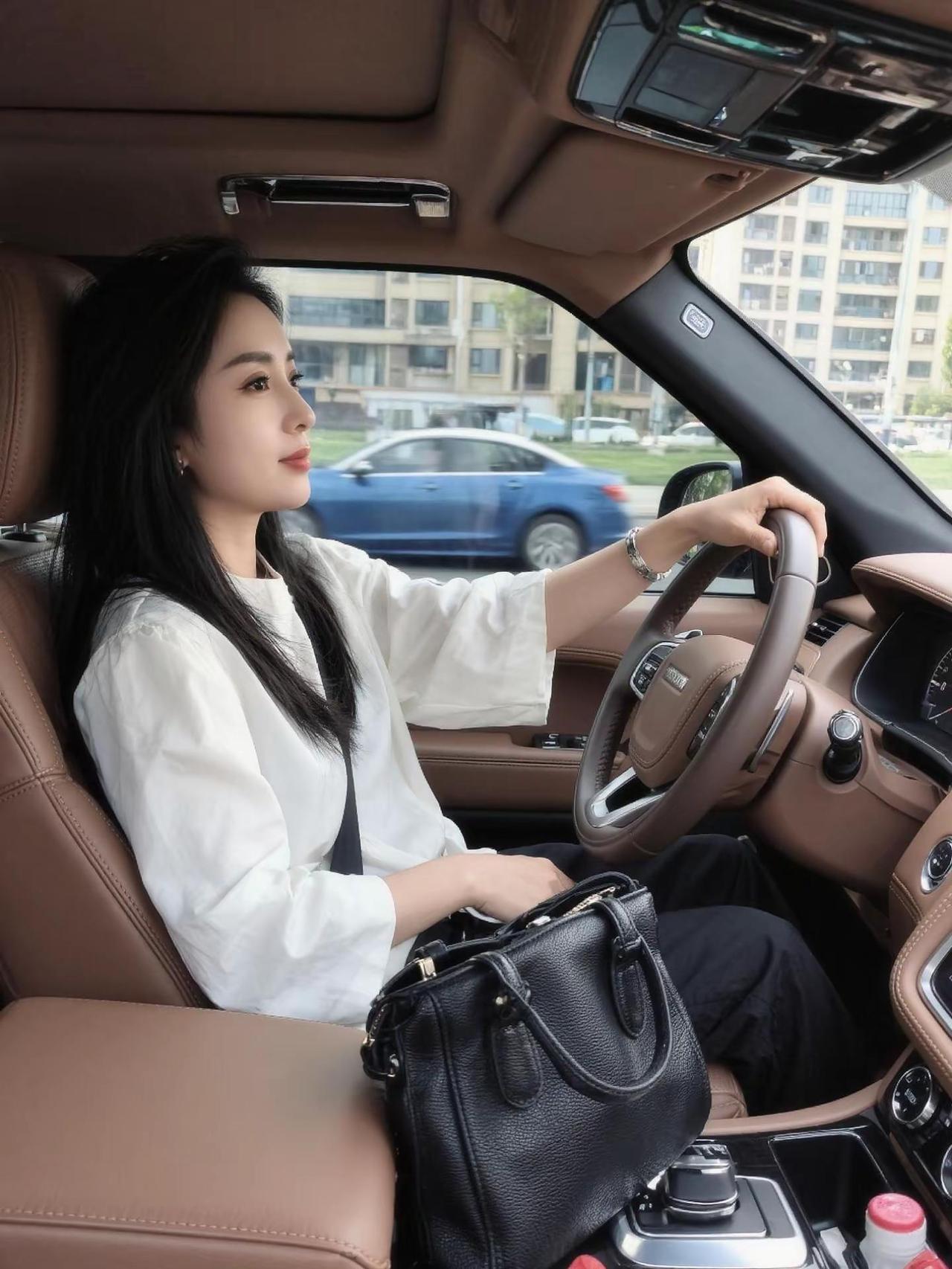 不一定每天很好，但每天都有一只小美好在等你。