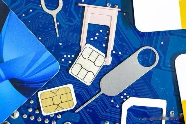 出联：电信联通移动卡（剩人还是人）