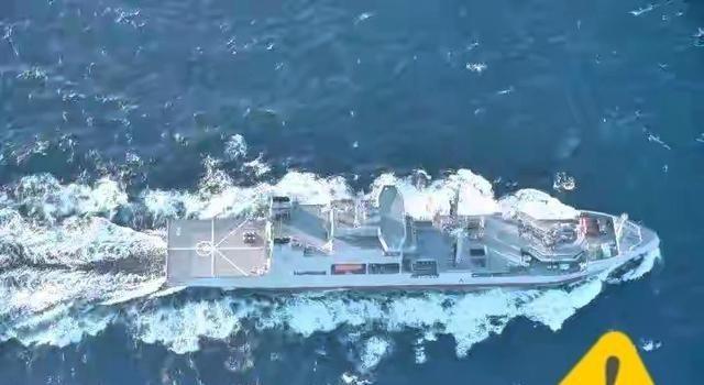 枪口对准出头鸟！新西兰昏了头，派最大军舰闯台海，我军当场立威。谁都没想到，第一个