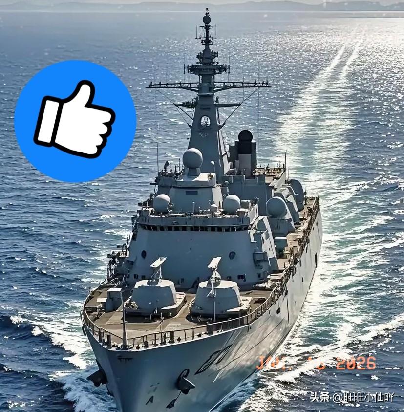 船都在装货了，两天后就要靠岸。

这哪是正经做生意，分明是给这片原本就不平静的海