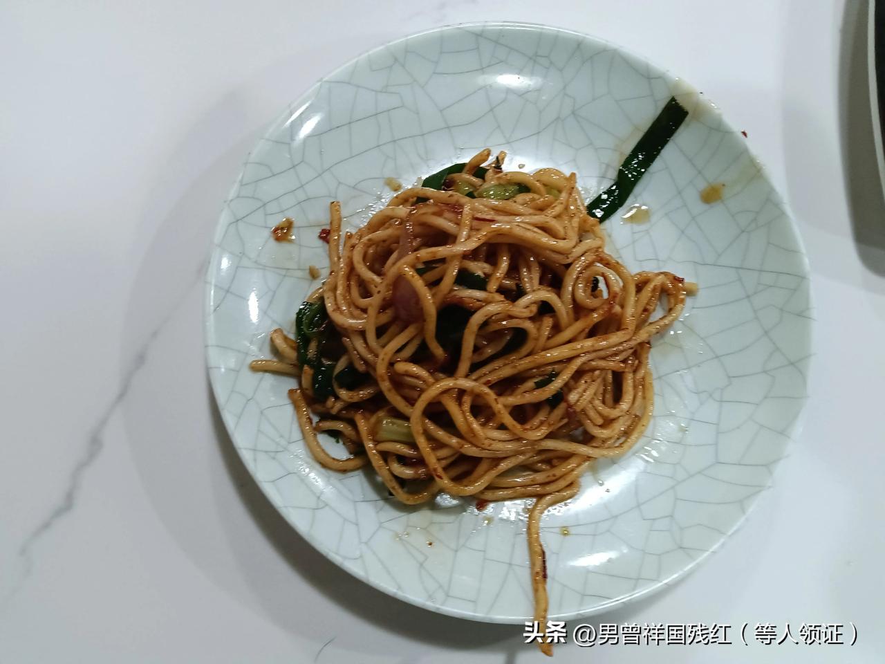 新疆烧烤怎么吃？你在新疆吃烧烤都会点什么食物呢 #内蒙人的宵夜# #新疆美食推荐