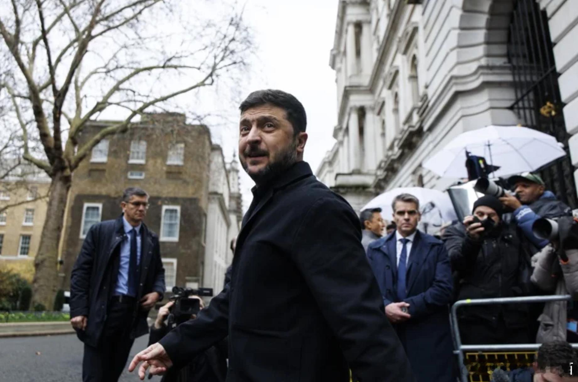 【美方提议乌军撤出顿巴斯并设立自由经济区 泽连斯基：由全民决定】海外新鲜事 此前