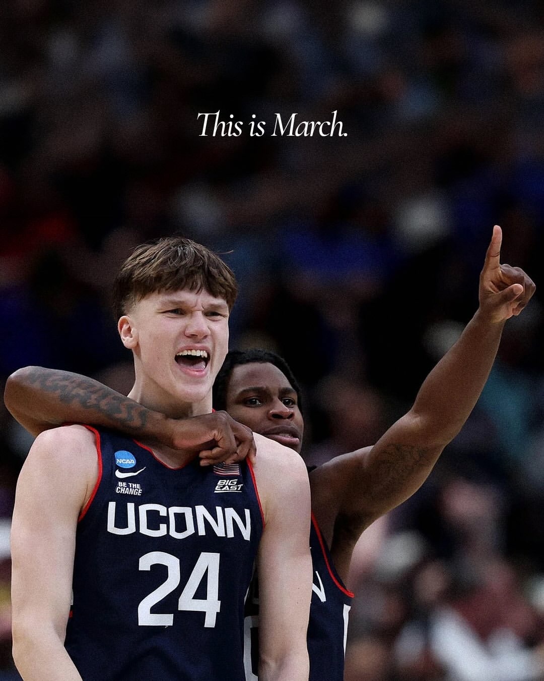 This is March.📸:1 - Emilee Chin2/3 - Pa