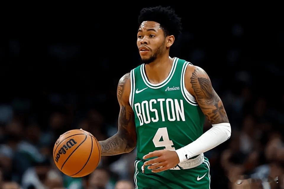 凯尔特人最好还是尽快处理掉安芬尼-西蒙斯，否则按照目前这个趋势交易价值只会越来越