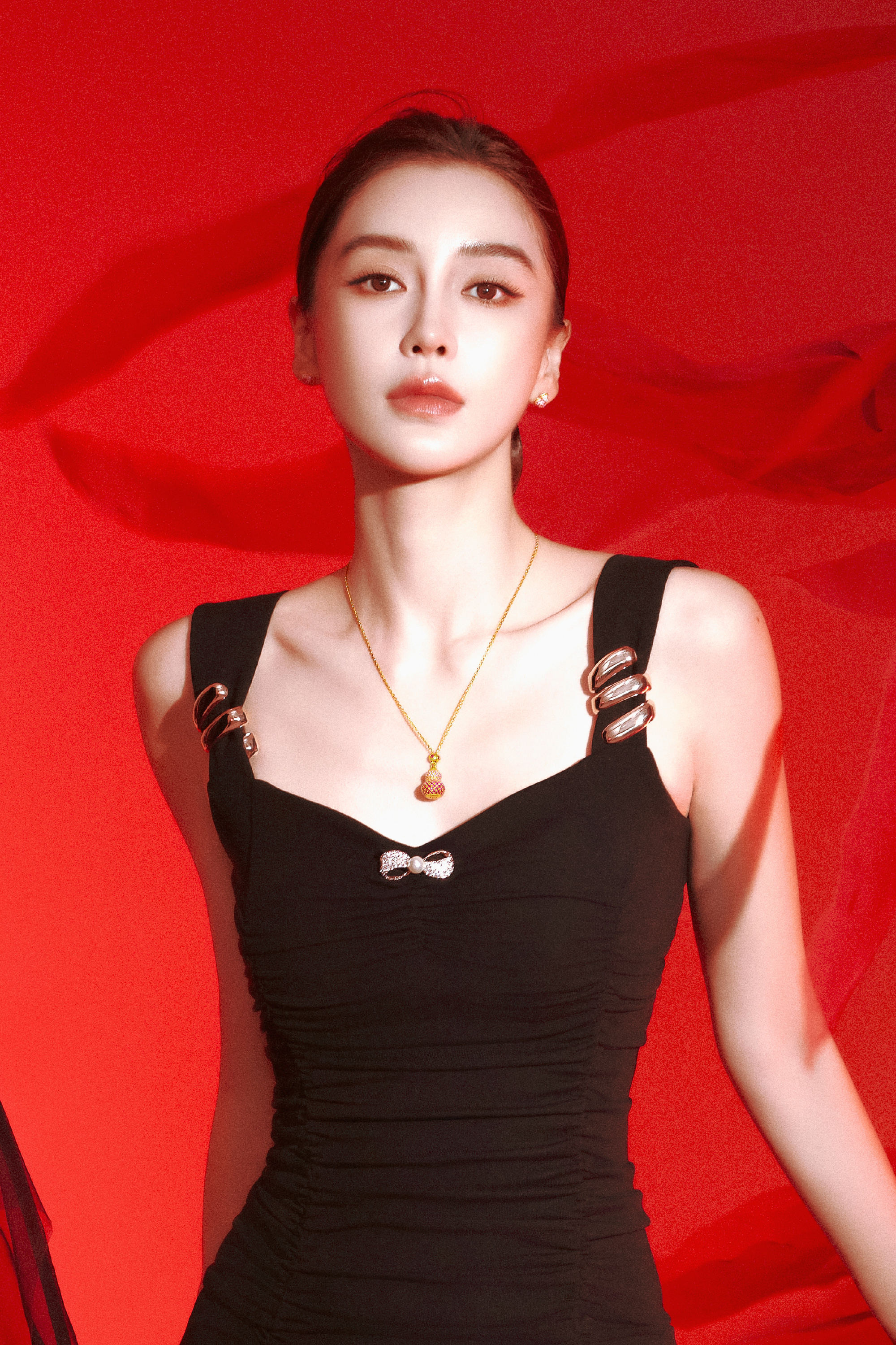 angelababy angelababy “鲸落于海 星沉于洼 风隐于密林 蝉