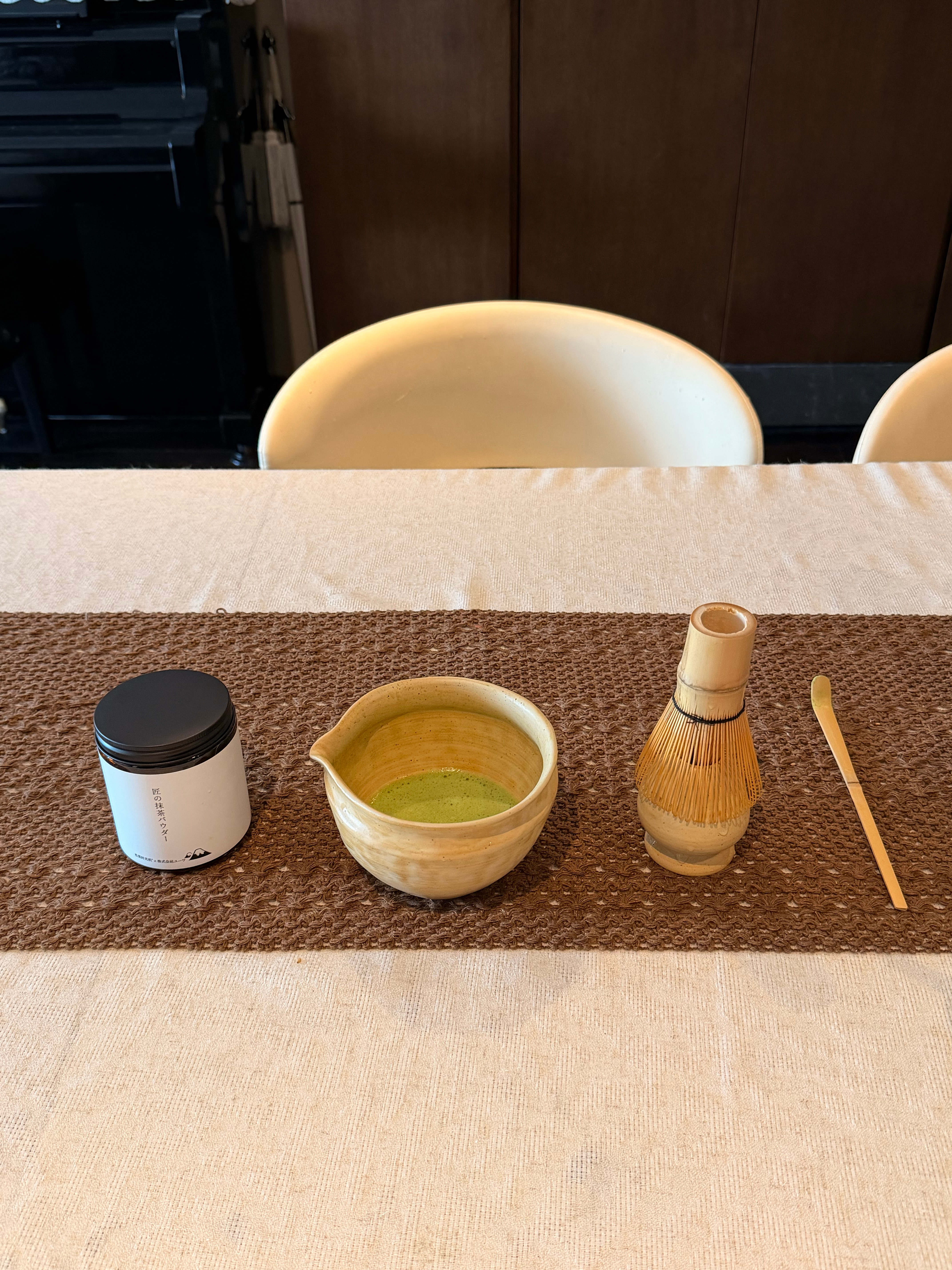 为了学点茶，我已经喝了三杯抹茶了[汗] ​​​