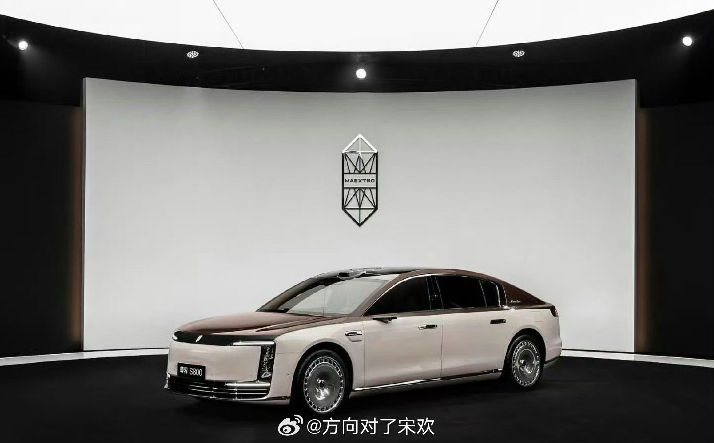 尊界S800极限碰撞抗压 汽车安全天花板再被刷新！尊界S800带着“黑科技”杀疯