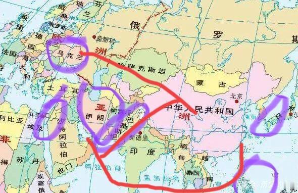 事出反常必有妖，这三件事不寻常---
1，乌克兰炸里海伊朗商船。
2，巴基斯坦开